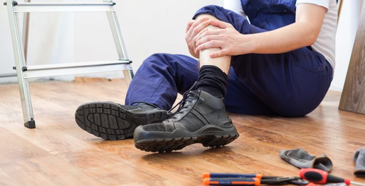 Most Common On-The-Job Injuries And How To Avoid Them - Texas MedClinic