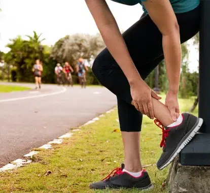 R.I.C.E. Method Explained: What to Do Before You Get to Urgent Care - Texas MedClinic