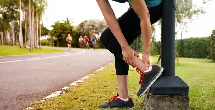 R.I.C.E. Method Explained: What to Do Before You Get to Urgent Care - Texas MedClinic